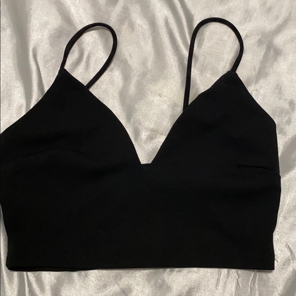 Basic crop top - Picture 1 of 2